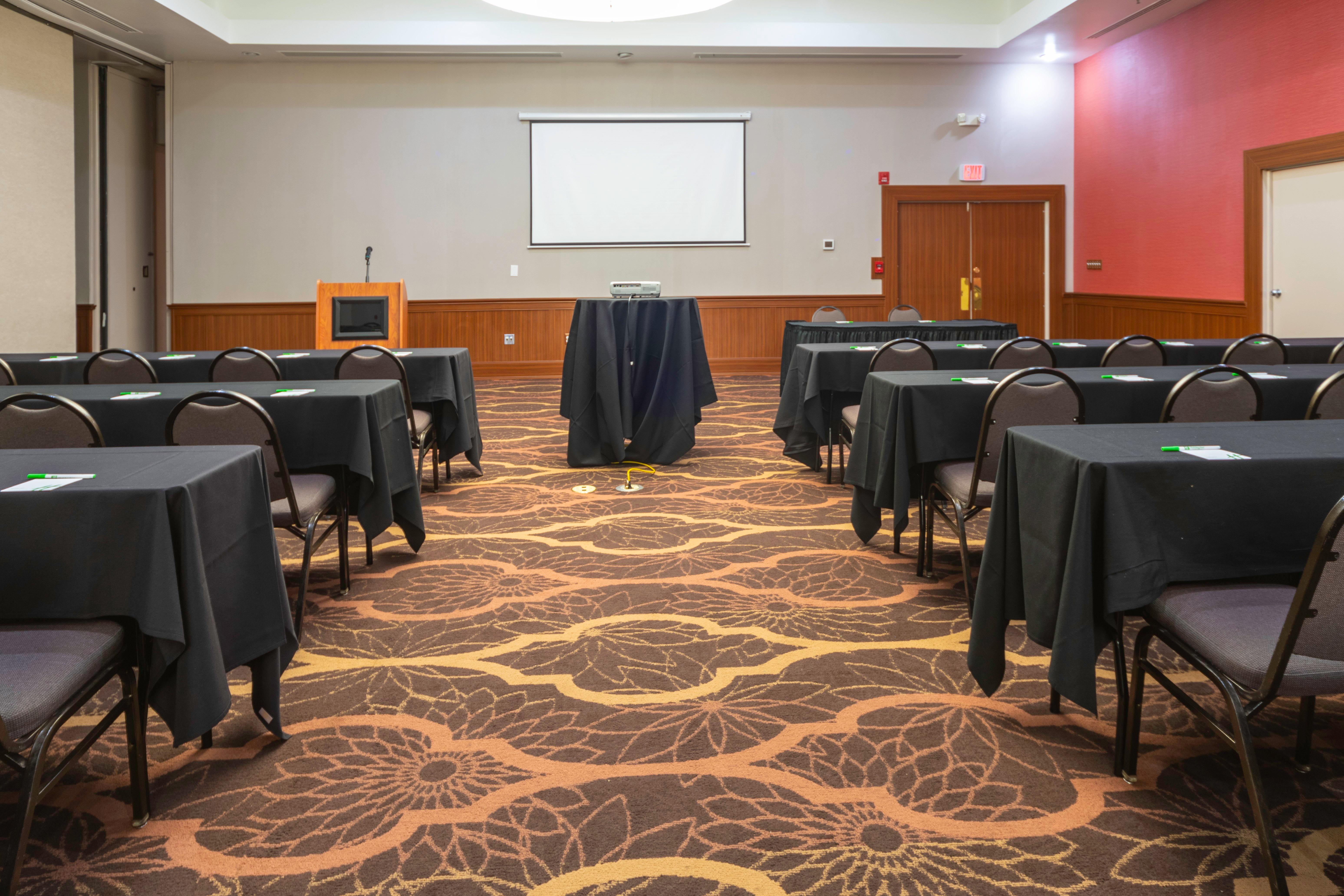 Holiday Inn Louisville East - Hurstbourne By Ihg Eksteriør bilde