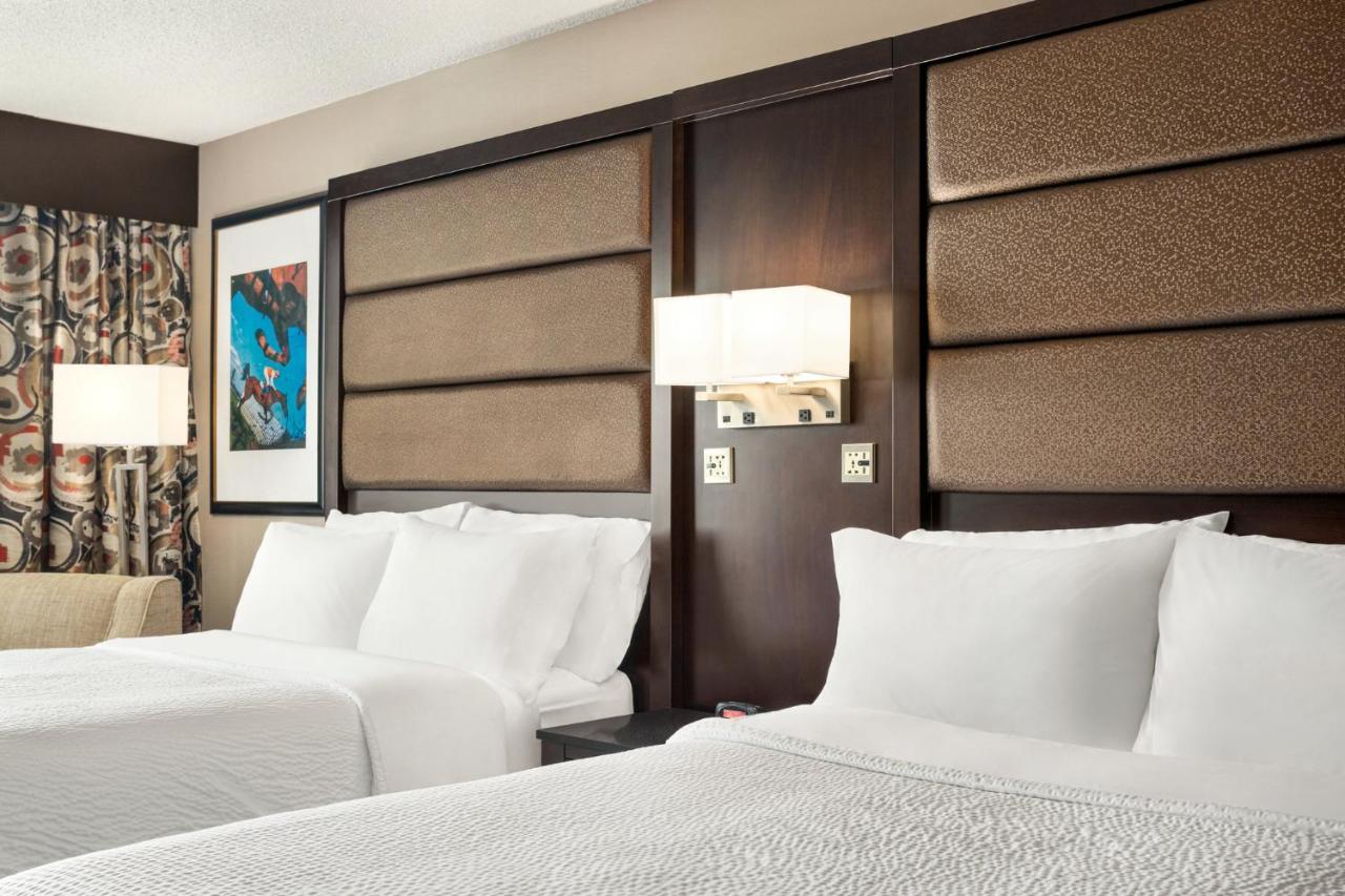 Holiday Inn Louisville East - Hurstbourne By Ihg Eksteriør bilde