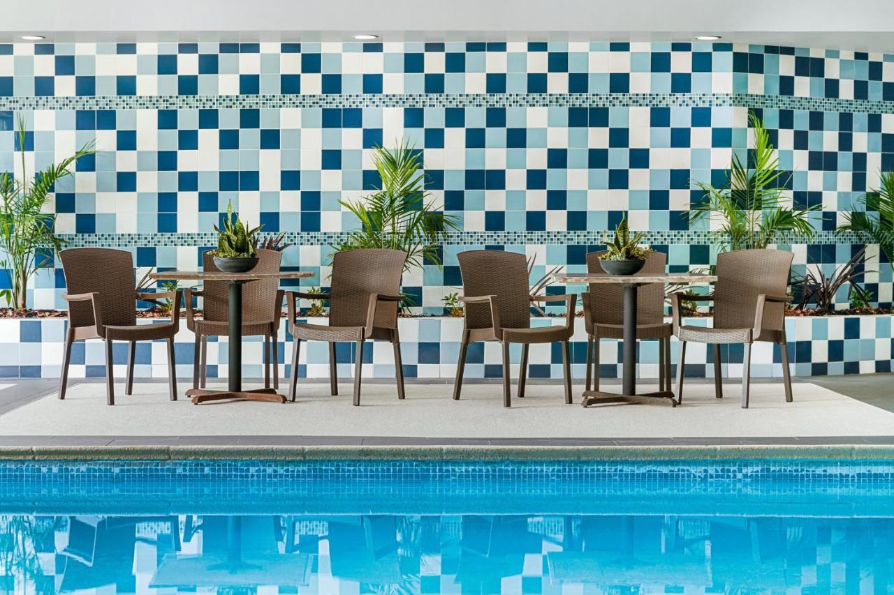 Holiday Inn Louisville East - Hurstbourne By Ihg Eksteriør bilde