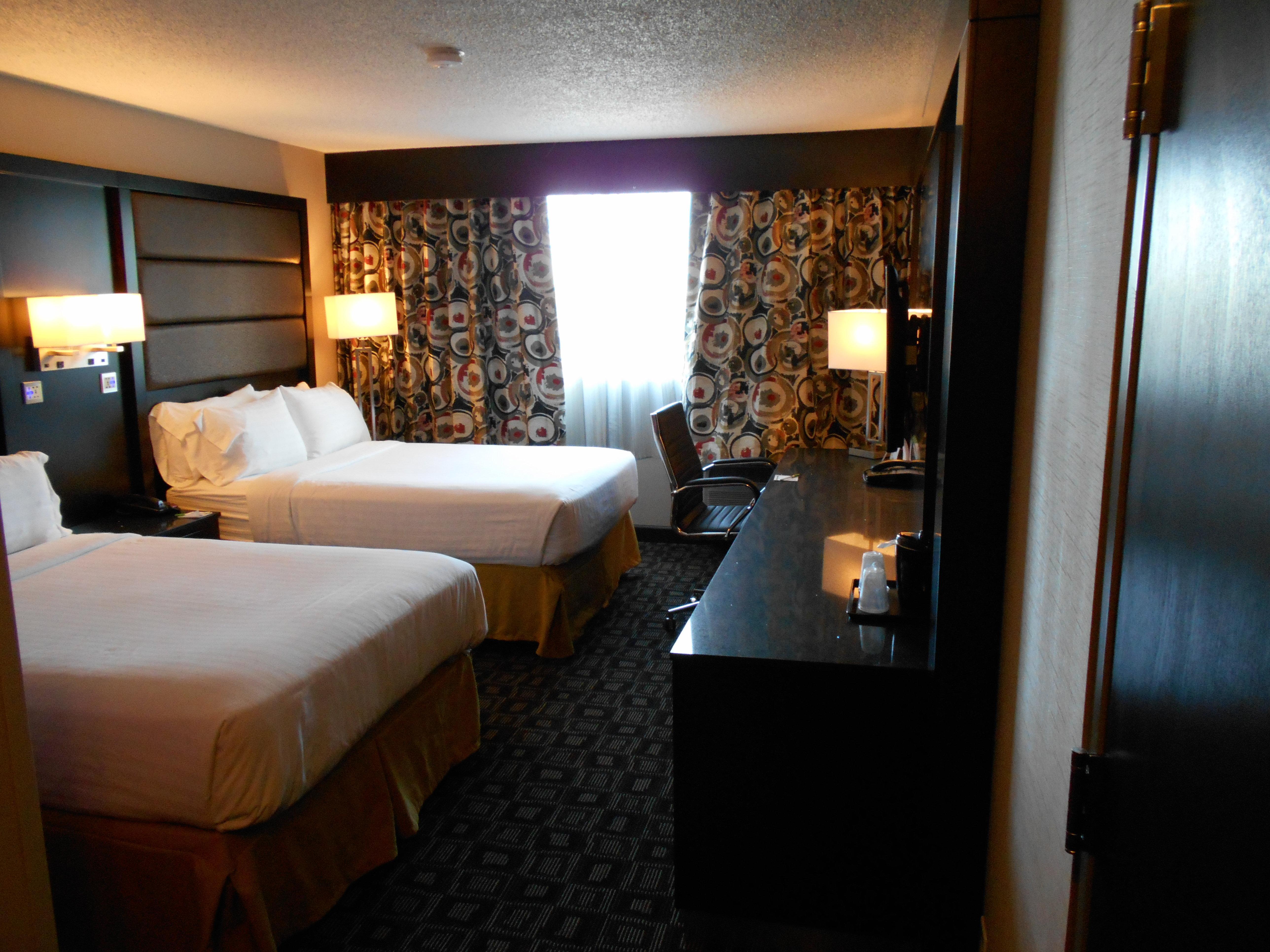 Holiday Inn Louisville East - Hurstbourne By Ihg Eksteriør bilde