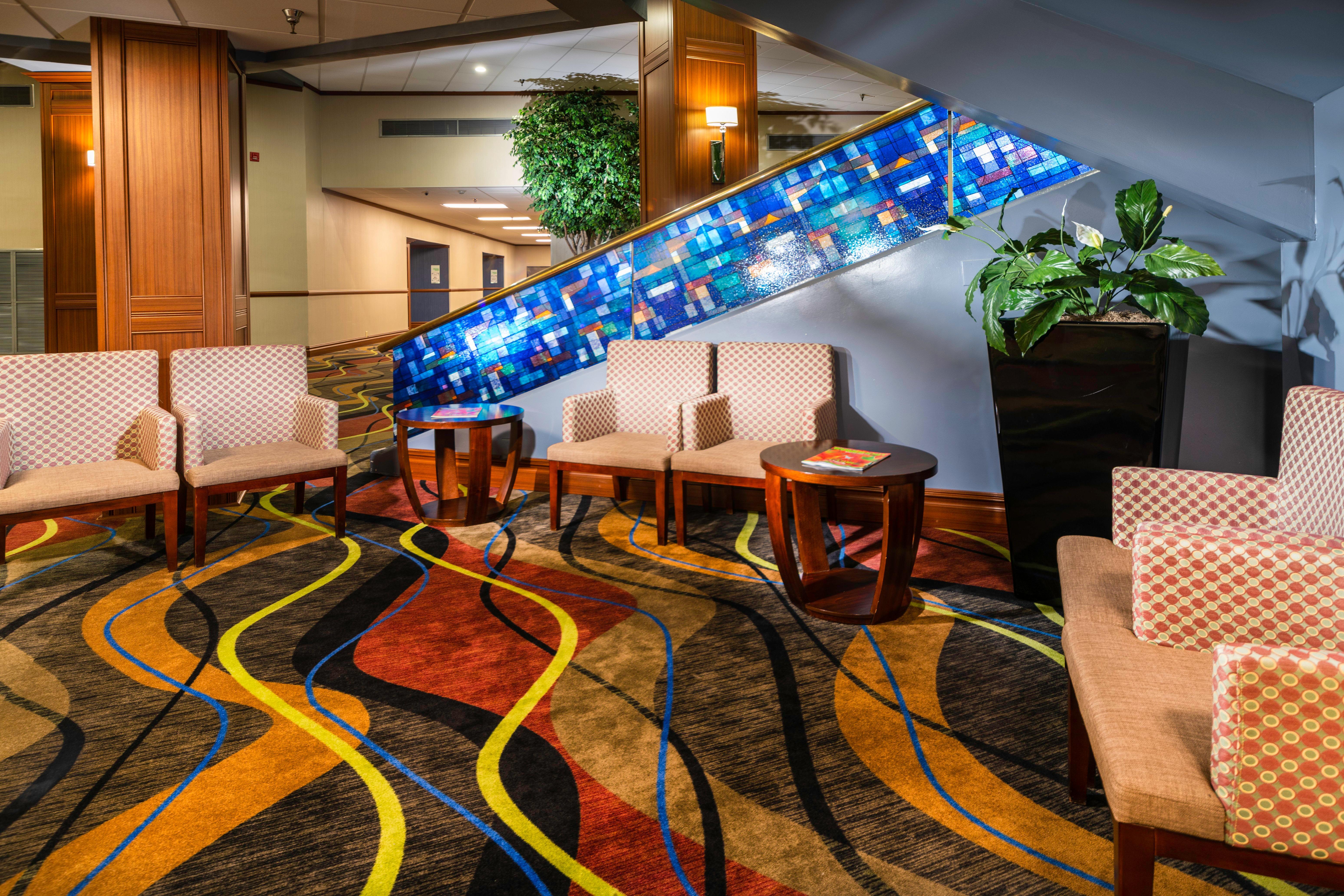 Holiday Inn Louisville East - Hurstbourne By Ihg Eksteriør bilde