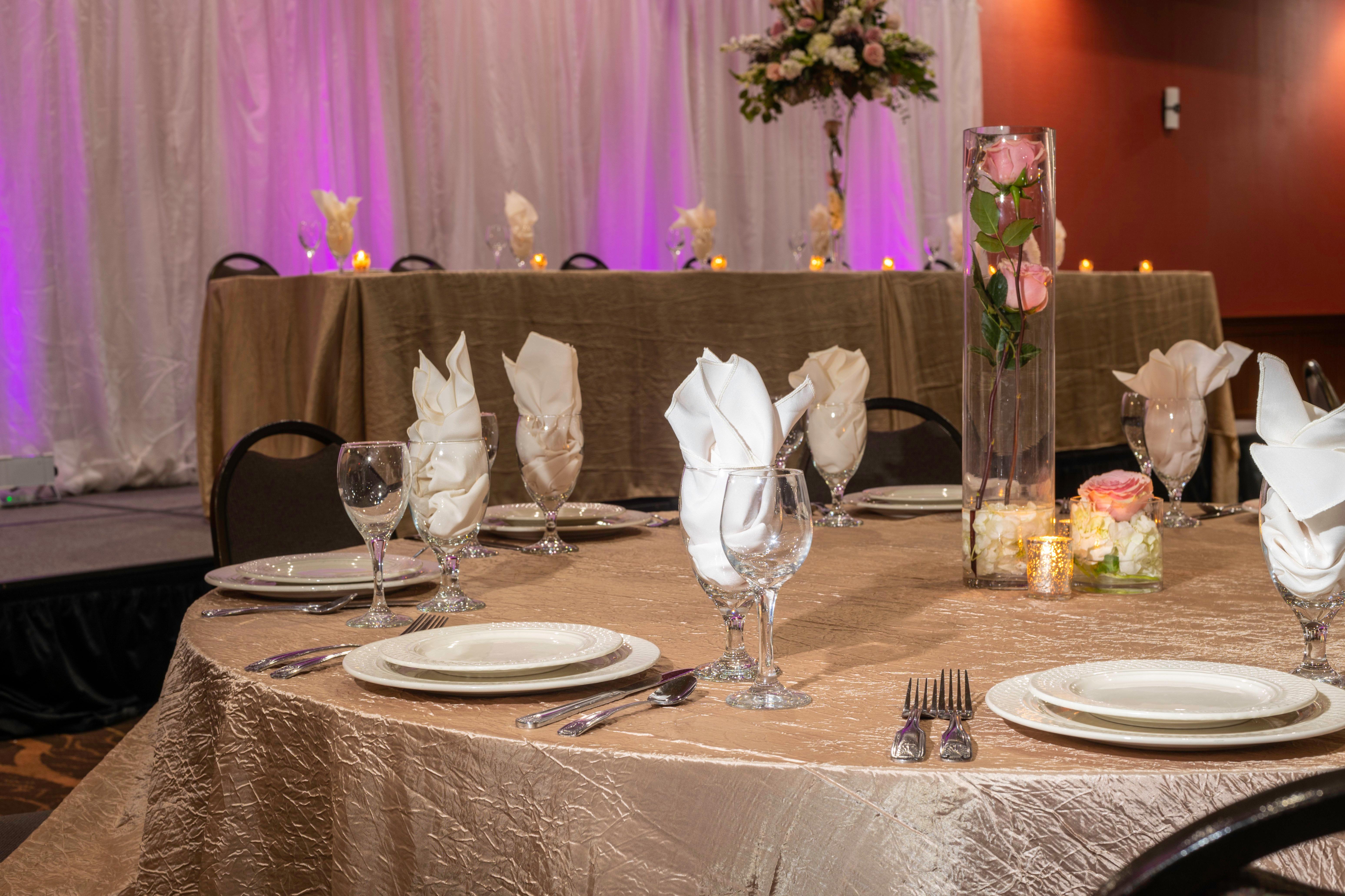 Holiday Inn Louisville East - Hurstbourne By Ihg Eksteriør bilde